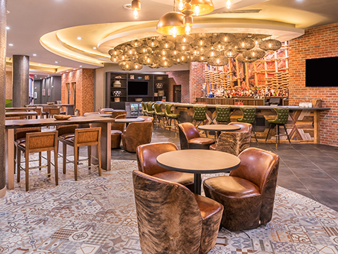 Jennifer at convention